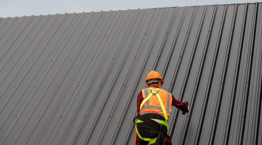 Professional gutter cleaning in Cripple Creek, CO
